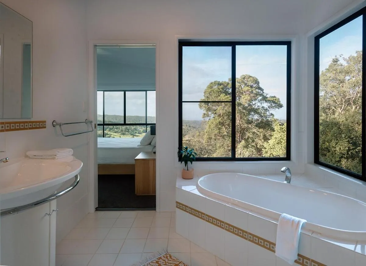 Luxury Hilltop Hideaway Private Outdoor Bath Stunning Hinterland Views 梅普尔顿 0*,  澳大利亚